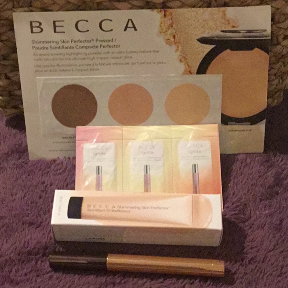 NWT RARE Becca Shimmering Skin Highlights Champagne pop & Moonstone